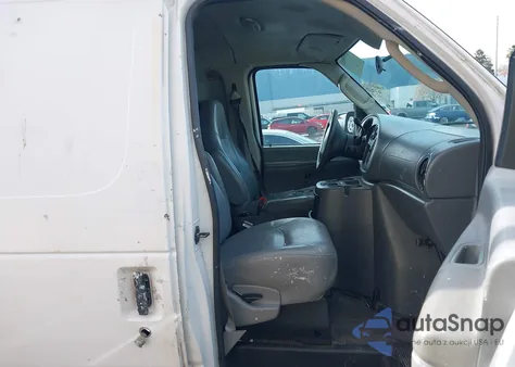 2005 Ford E-250 from USA, damaged, VIN 1FTNE24L35HA83519